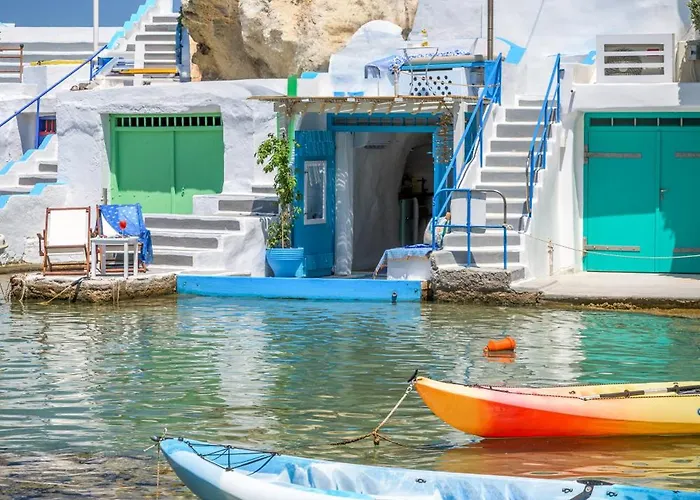 Semesterbostad Pigi Zois Boathouse *