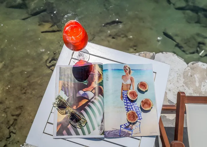 Pigi Zois Boathouse * Mandrakia