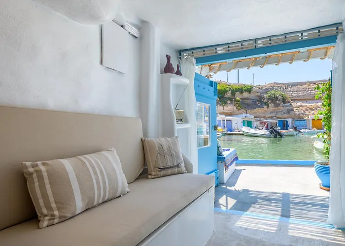 Pigi Zois Boathouse *