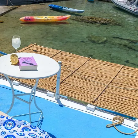 Pigi Zois Boathouse Сasa de vacaciones Mandrakia