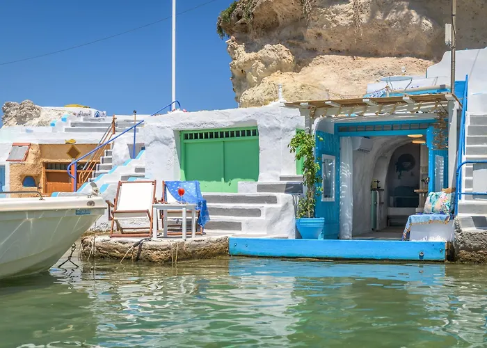 Pigi Zois Boathouse Feriehus