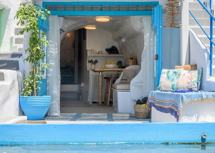 Pigi Zois Boathouse *